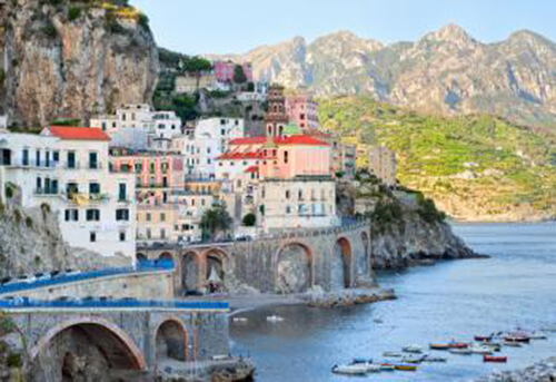 Enjoy Italy vacation on EU Holidays tour package